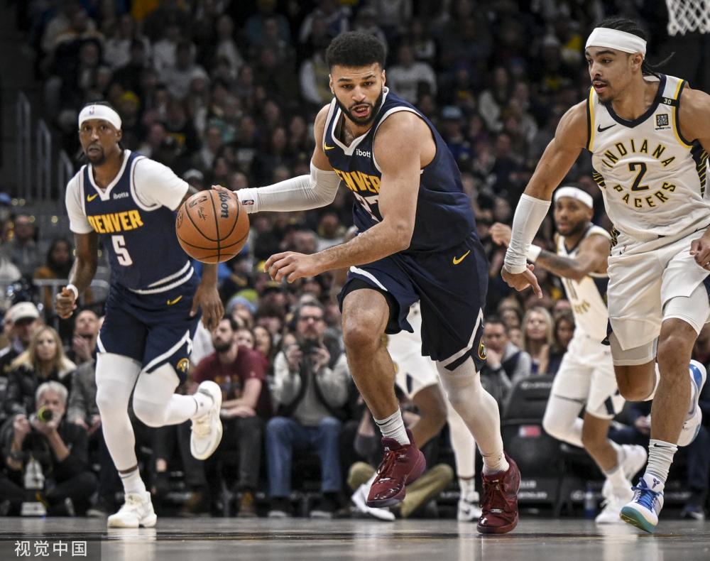 在更大的平 在更大的平