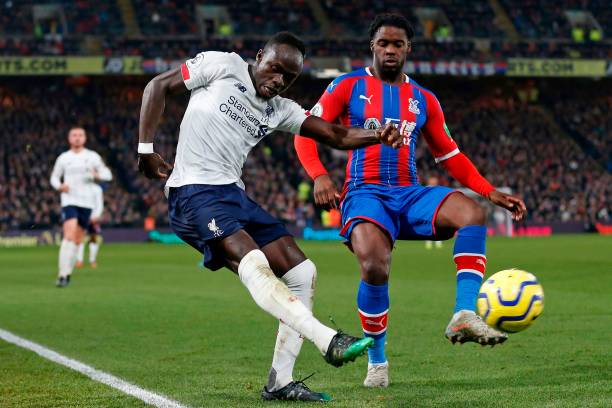 转会策略中 转会策略中