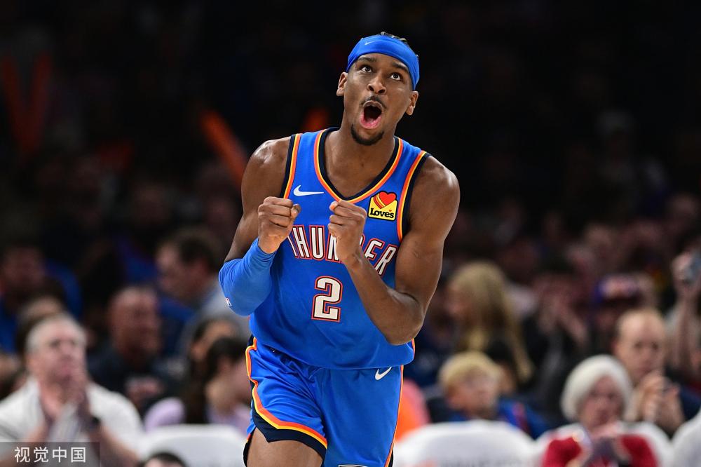 亚历山大 亚历山大